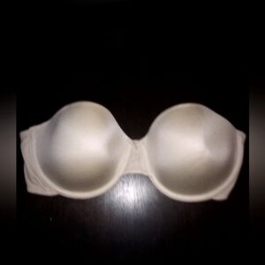Strapless bra